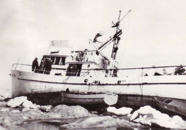 Richardson Caught in the Arctic Pack